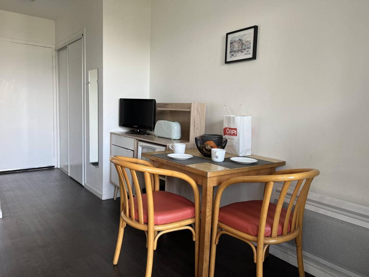 Studio Cosy Avec Terrasse, Parking, Internet - 2 Pers., Proche Thermes Et Centre - Animaux Admis - Fr-1-495-100 Cambo-les-Bains Kültér fotó